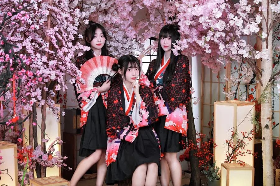 NIYANIYA REVOLUTION banner