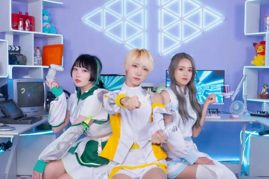 IZTUNE banner