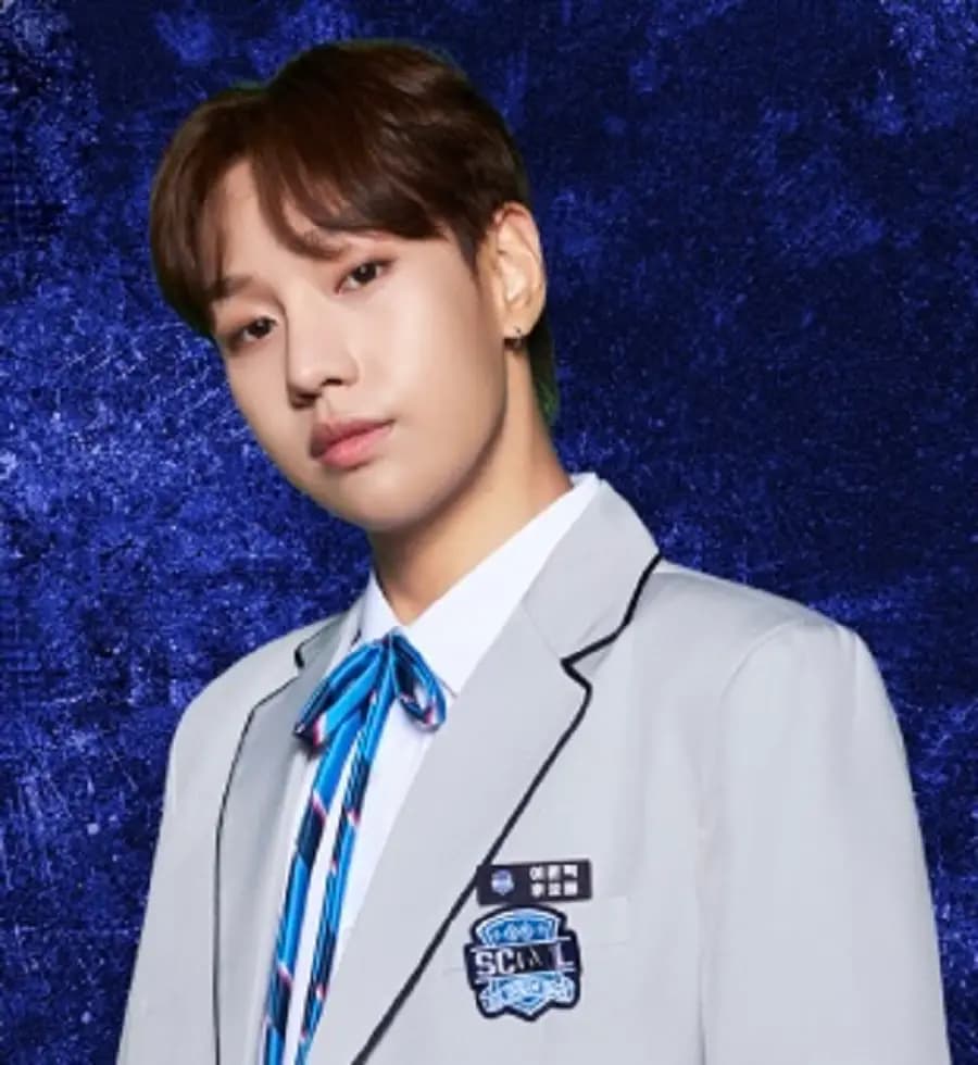 Lee Junhyuk banner
