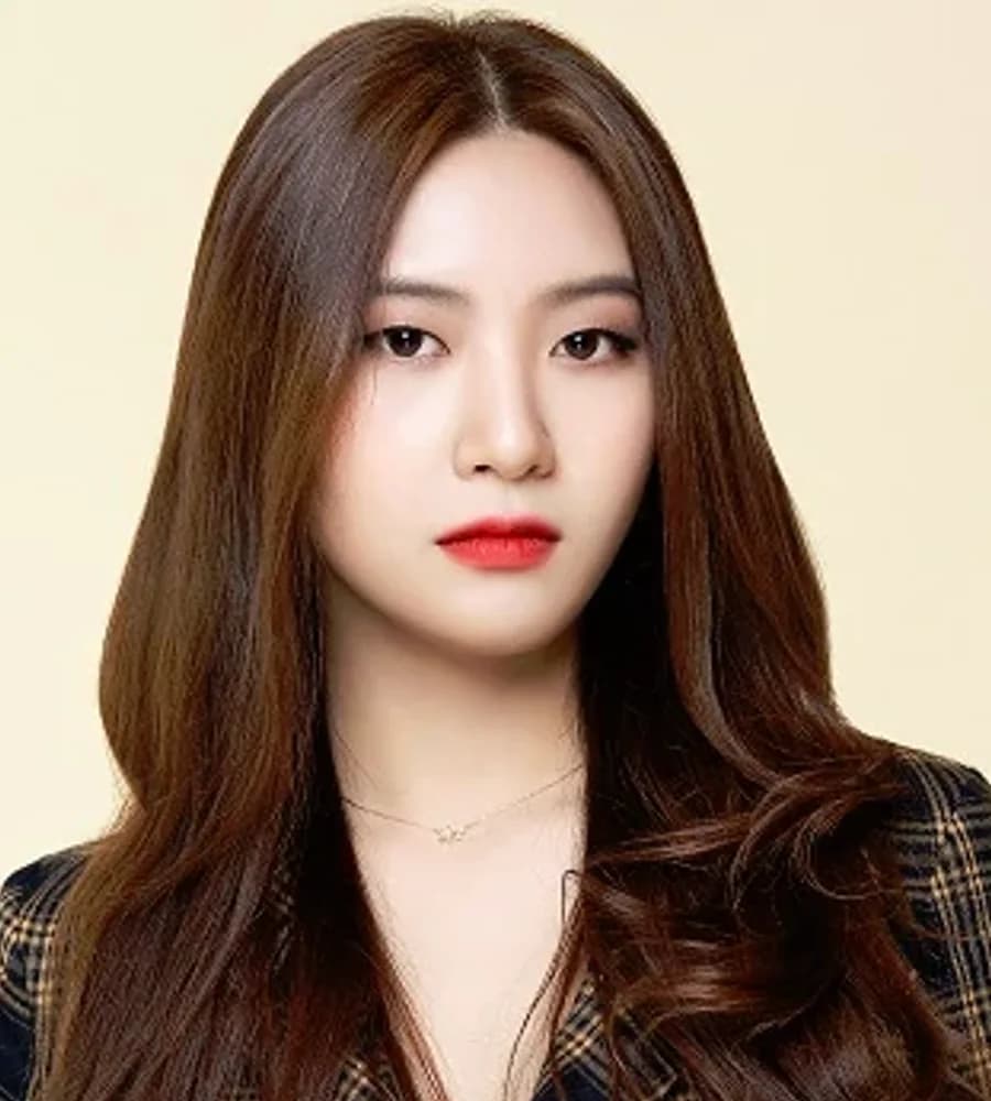 Yeji banner