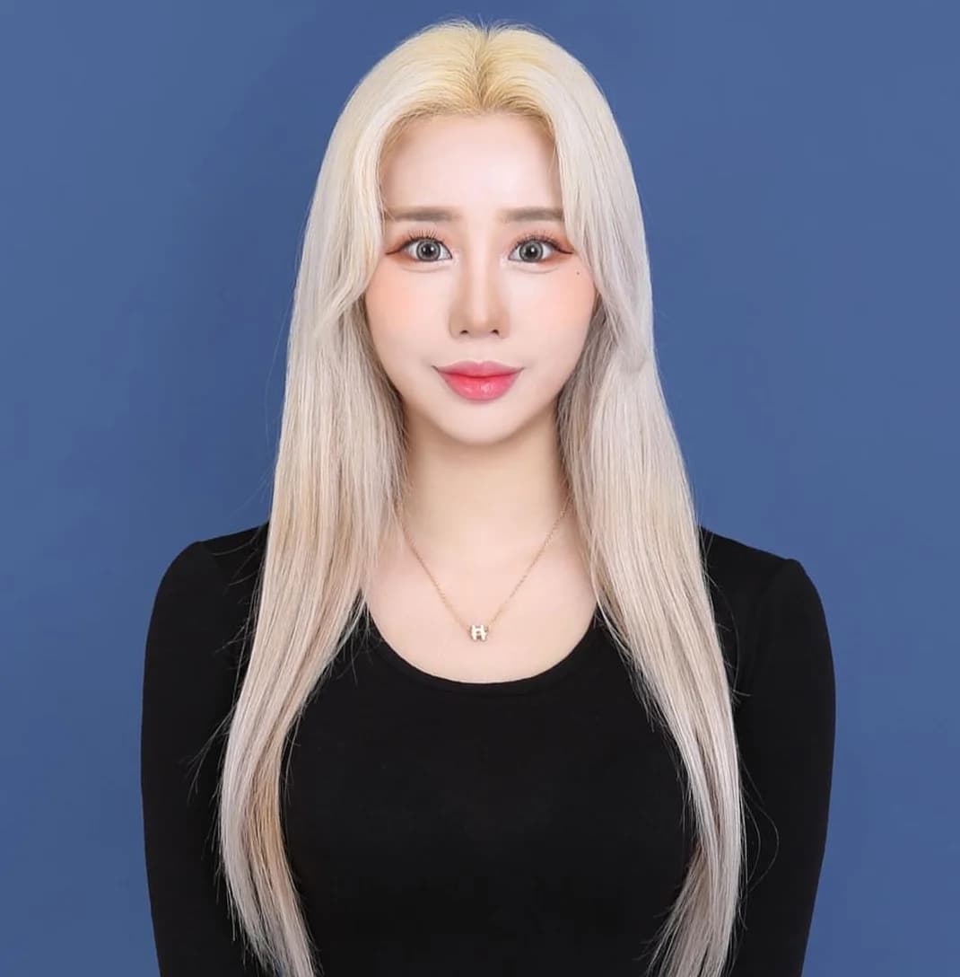 Lia banner