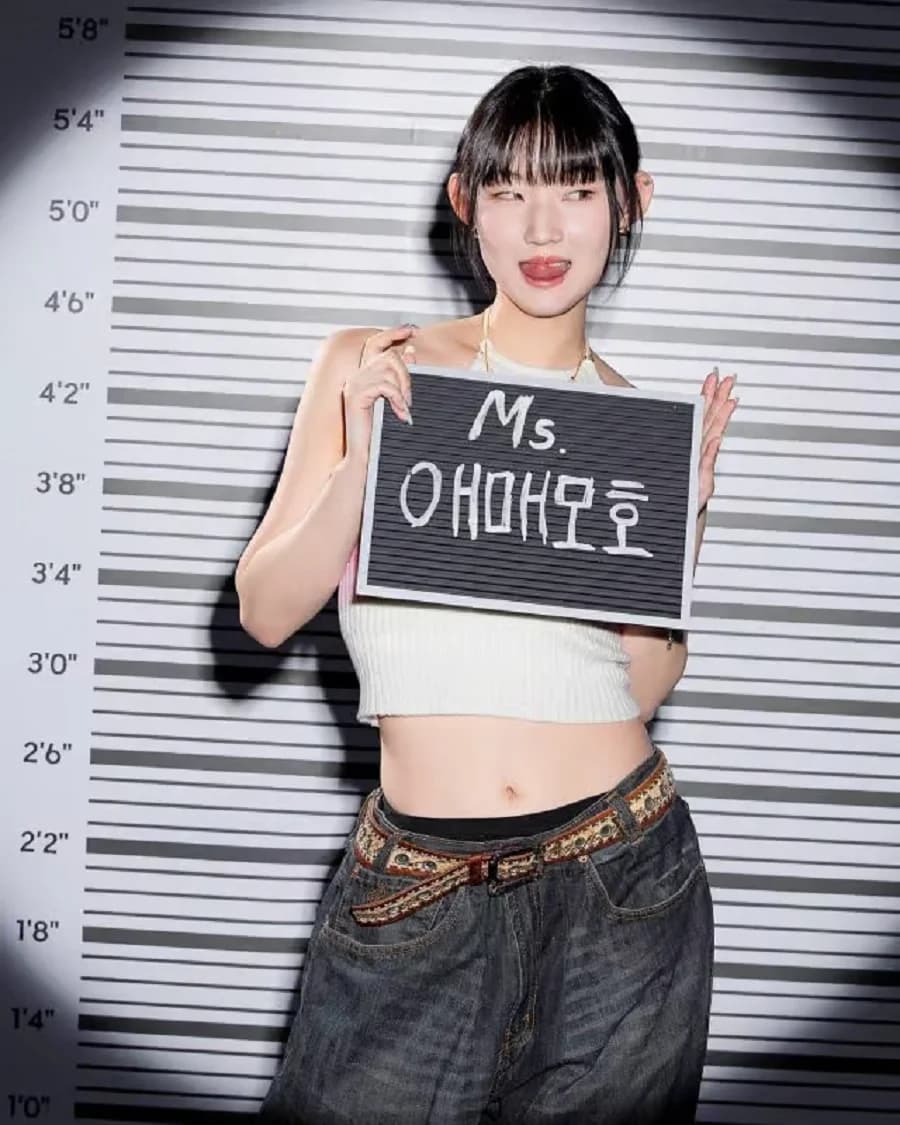 Ha Jinseul banner