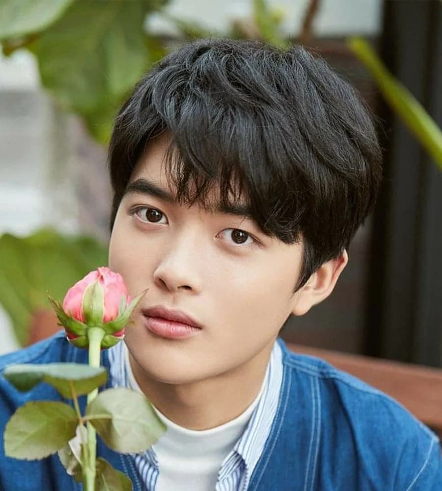 Yunseo banner