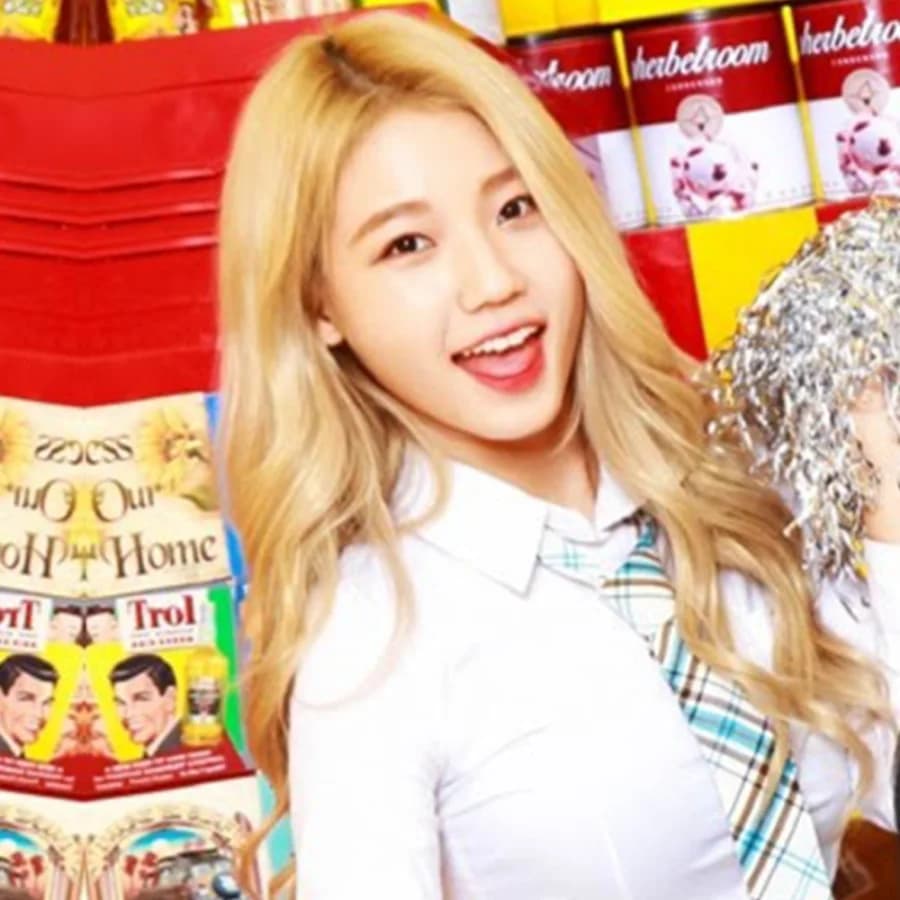 Siyeon banner