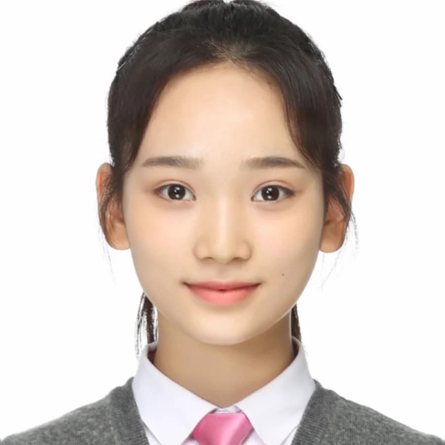 Yoo Ayeon banner