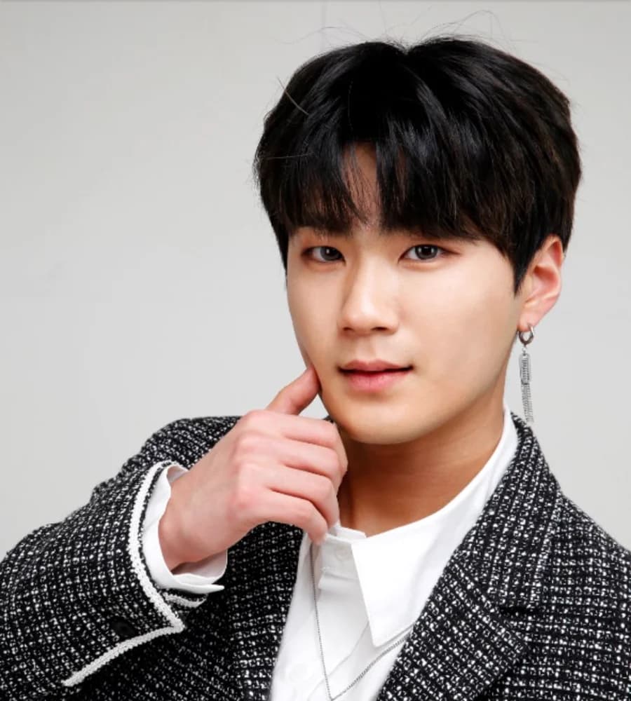 Seungjun banner