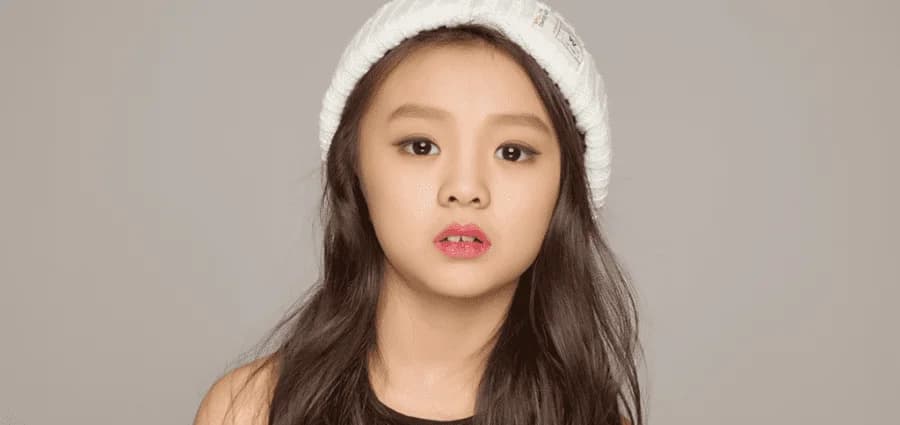 Chaehyun banner