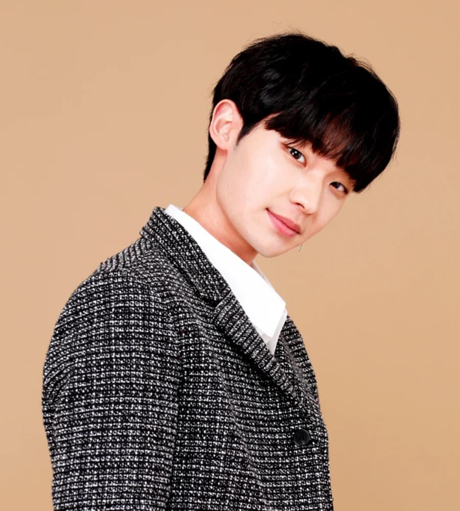 Junghun banner