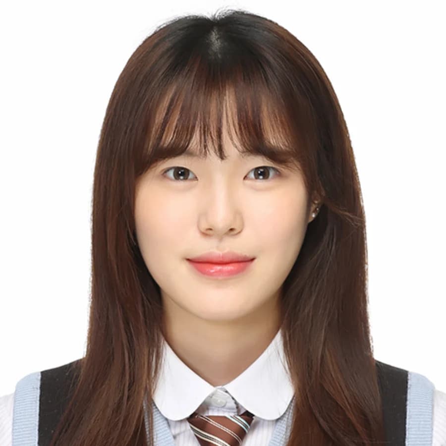 Lee Yubin banner