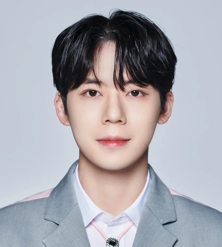 Wang Yan Hong banner