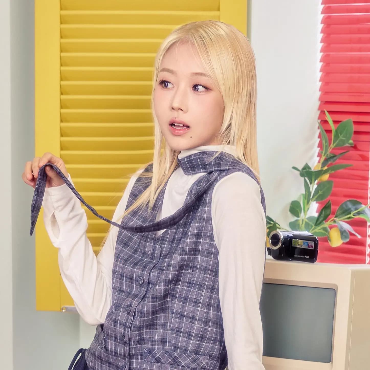 Lee Su Jeong banner