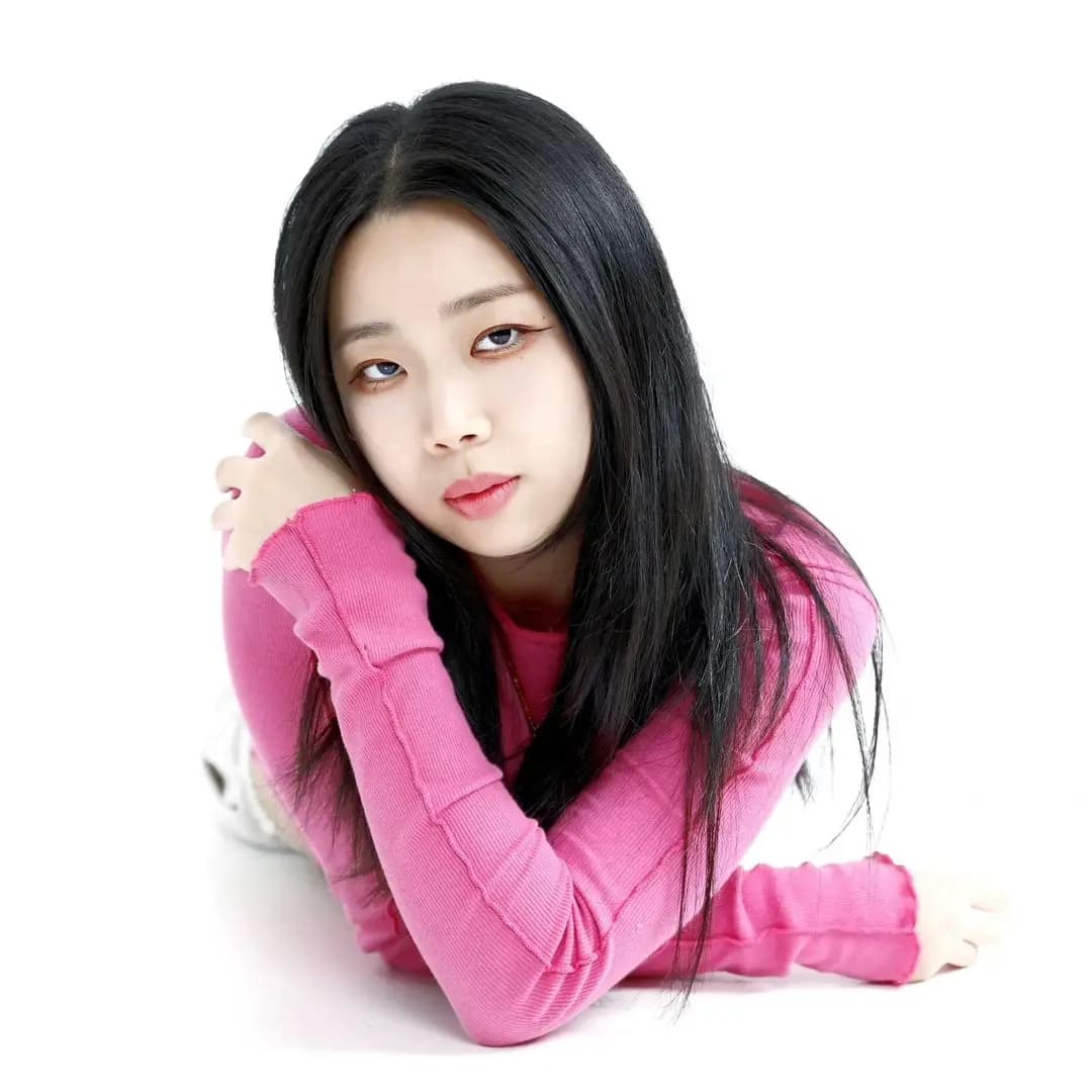 Yena banner