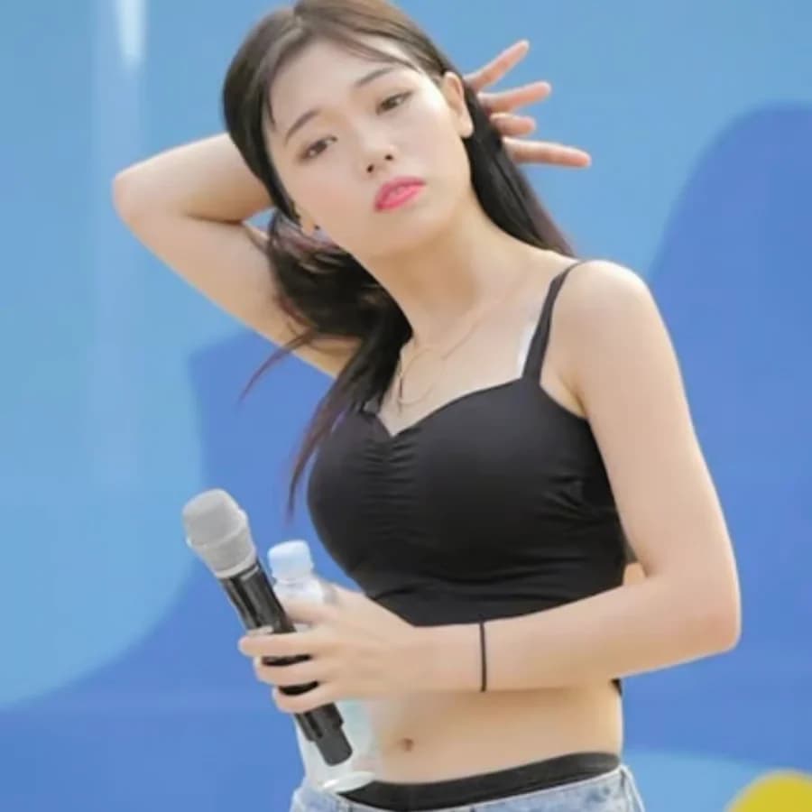 Soyeon banner