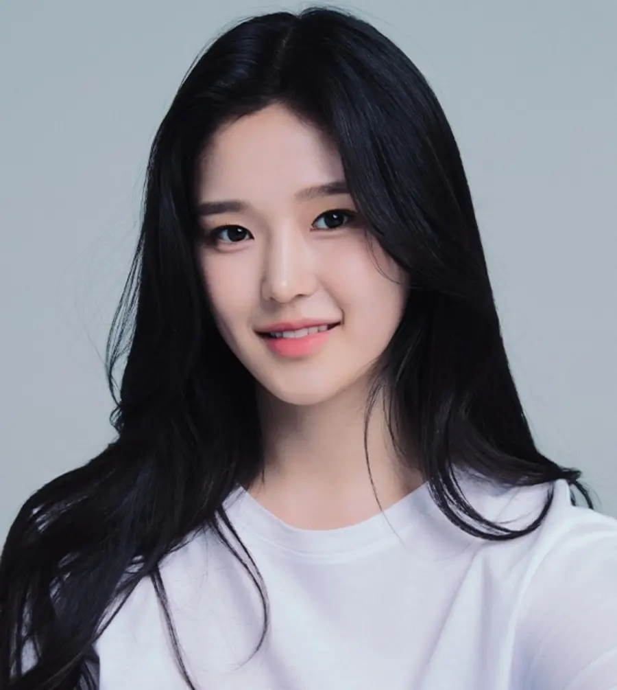 Lee Ji-Hyeon