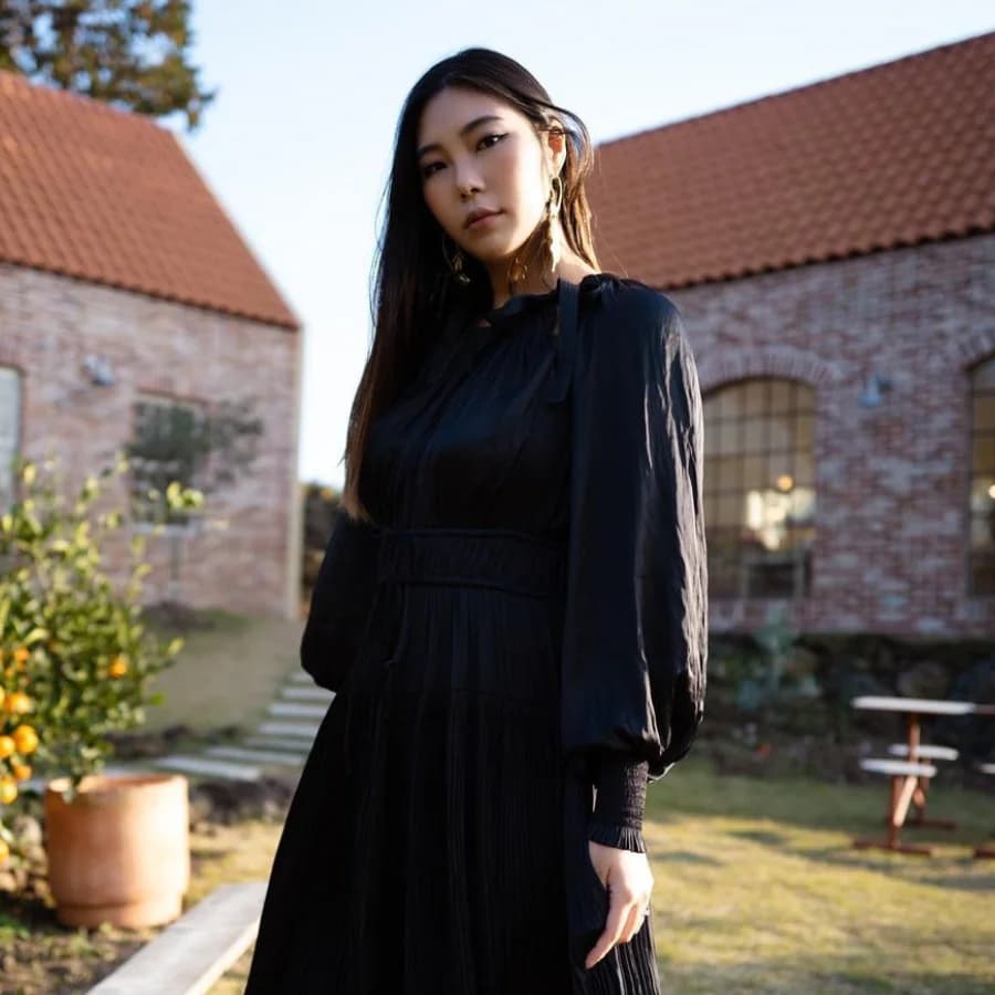 Grace Shin banner