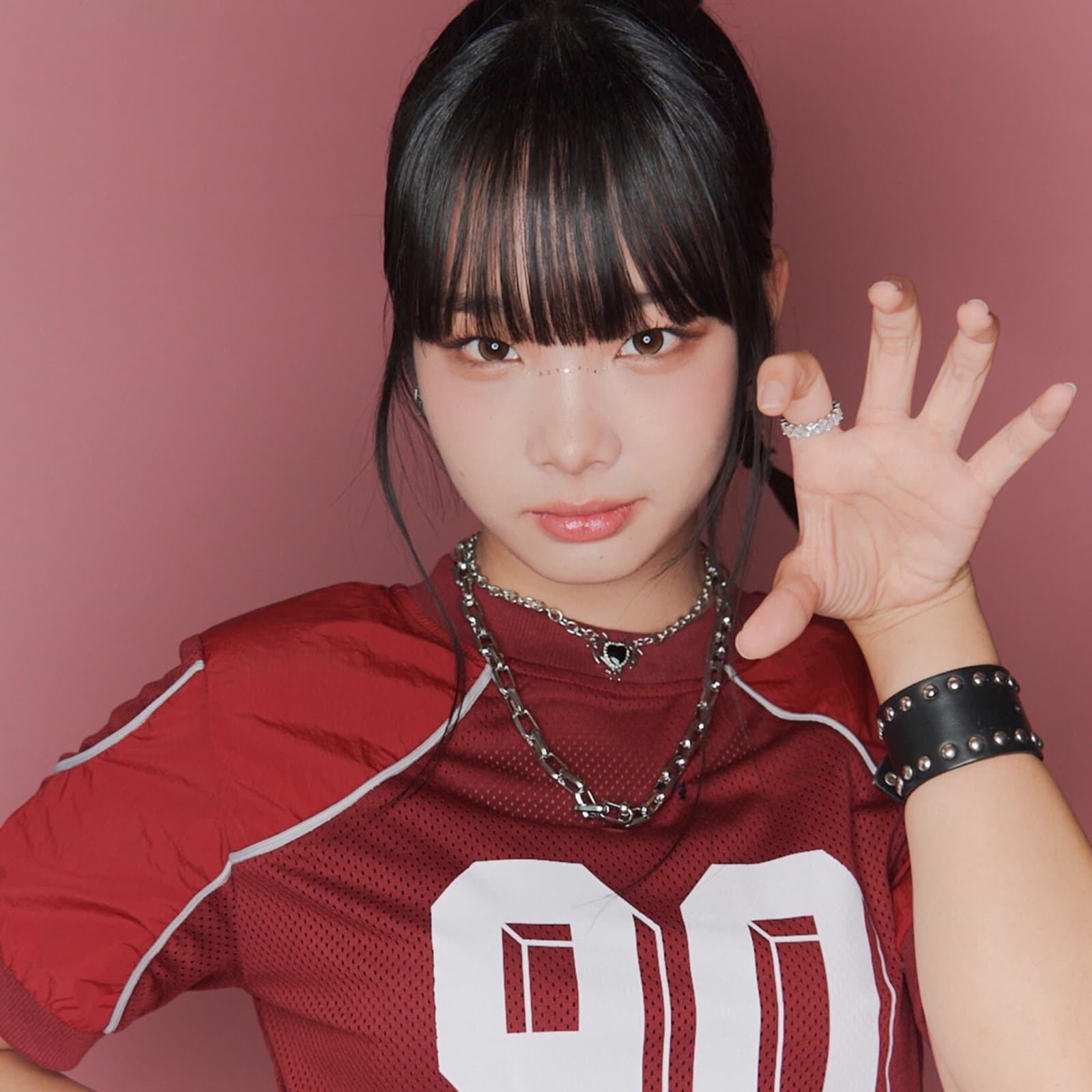 Mia banner