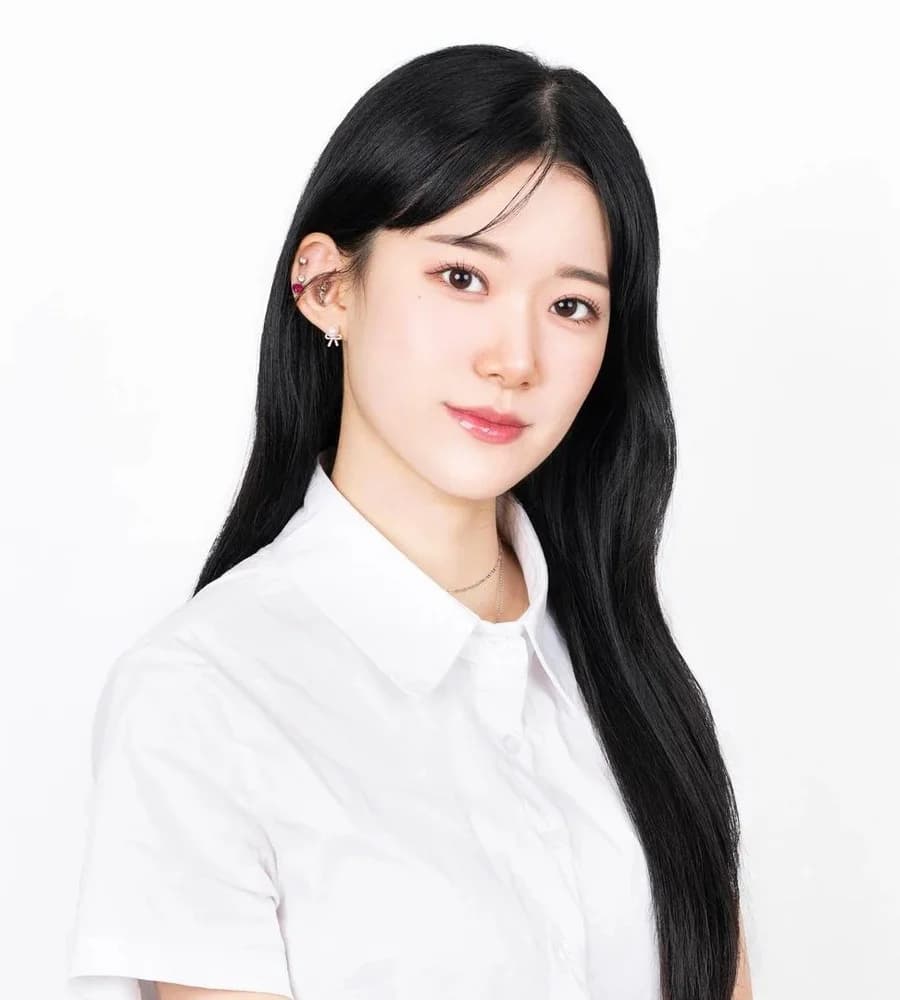Lee Jihyun banner