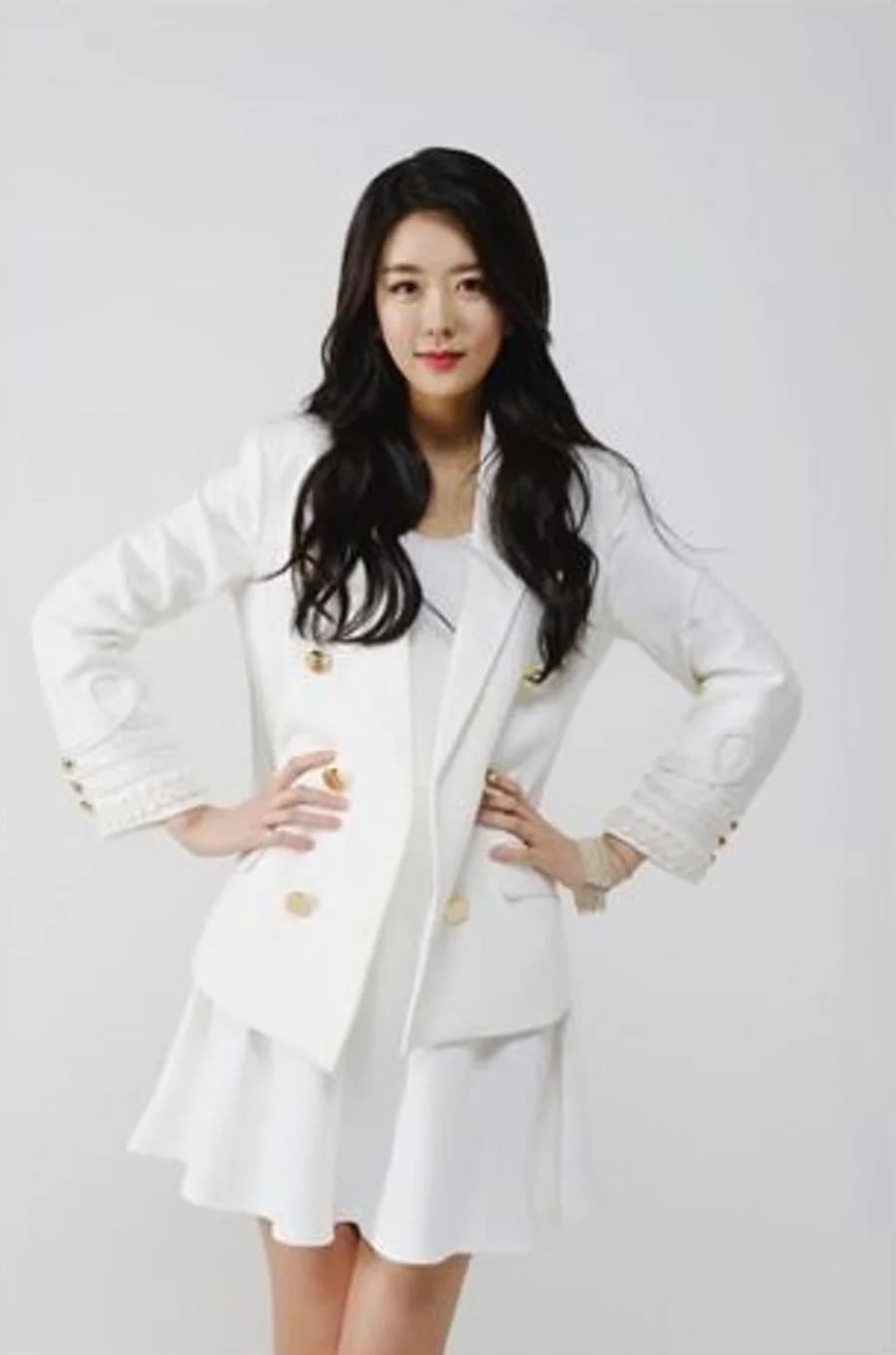 Han Mi Na banner
