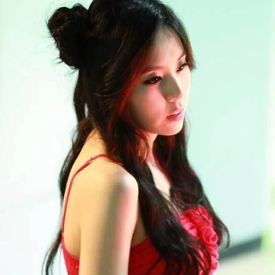 Eunbi banner