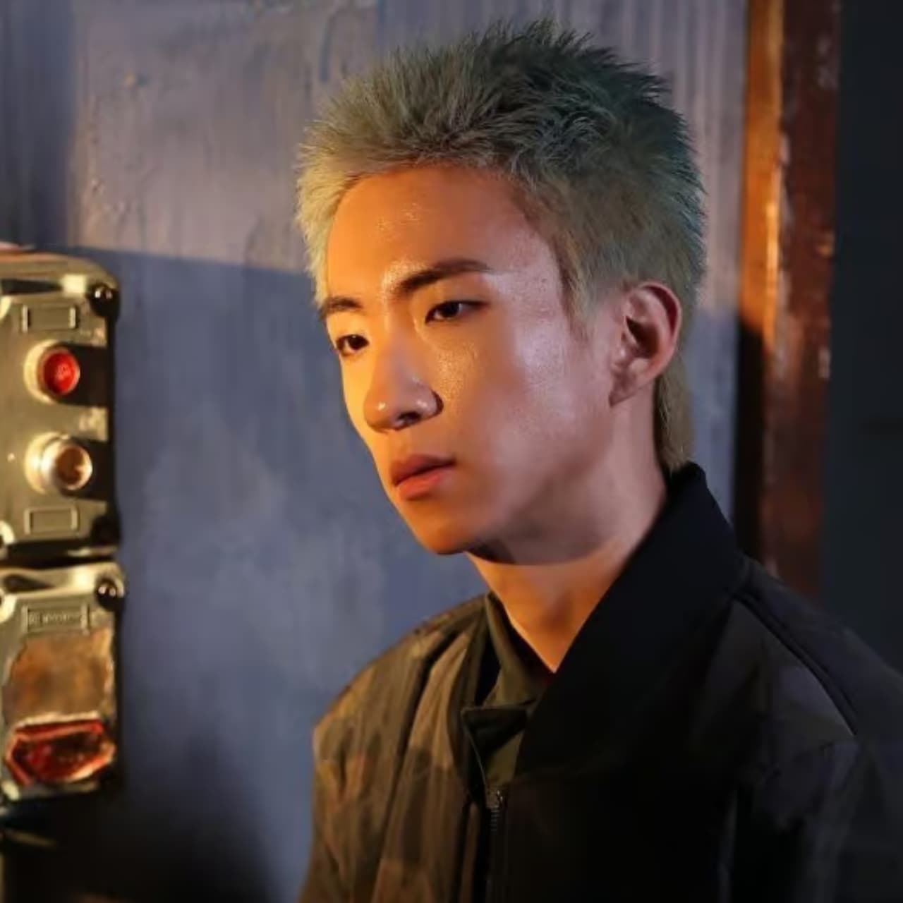 Park Jae-hyun banner