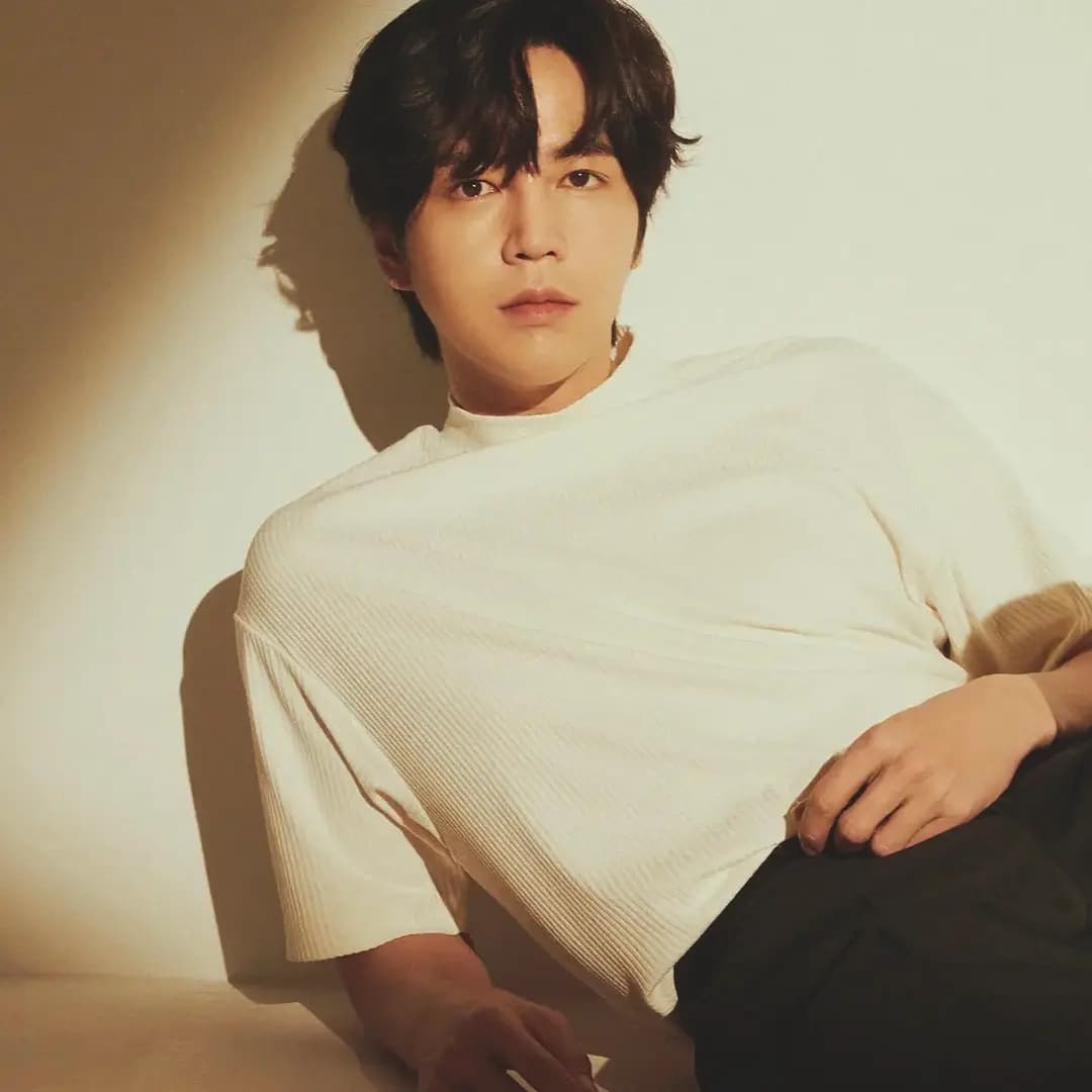 Jang Keun Suk banner