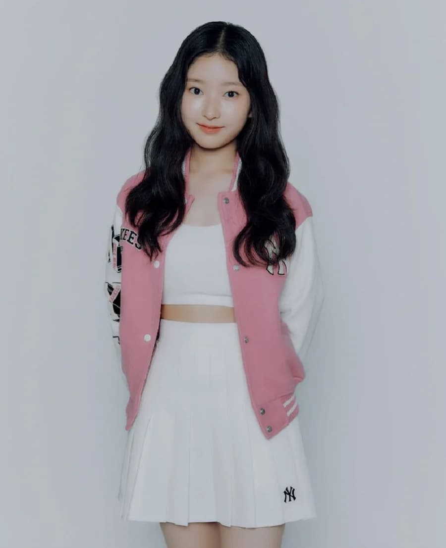 Kim Hyojin banner