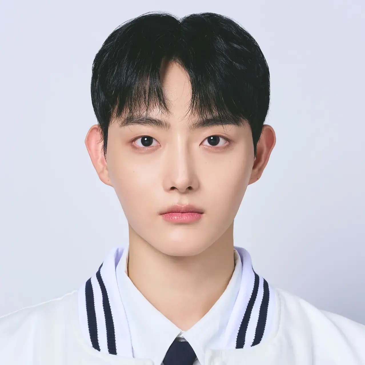 Kim Dae Yun banner