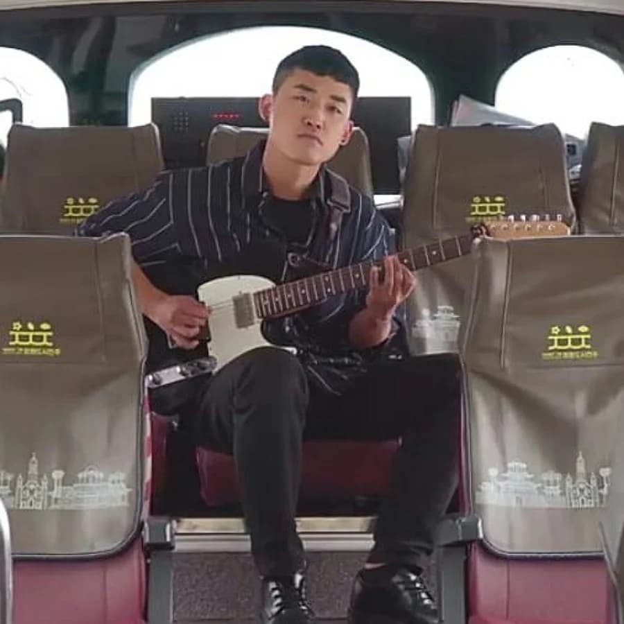 Min-seok banner