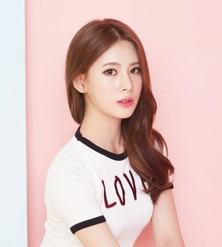 Yujeong banner