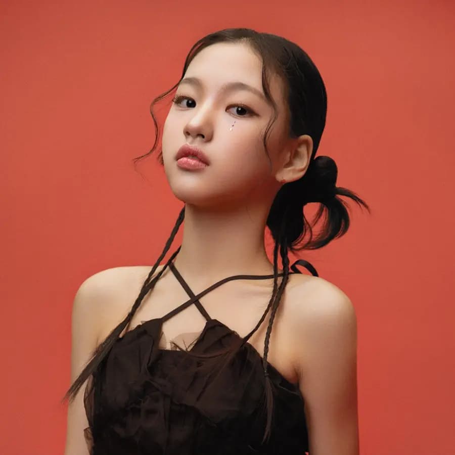 Choo Yeji banner