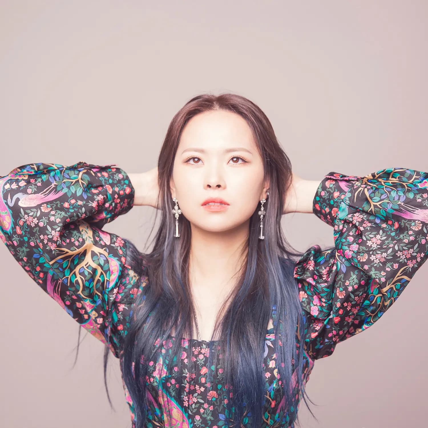 Hong Yubin banner