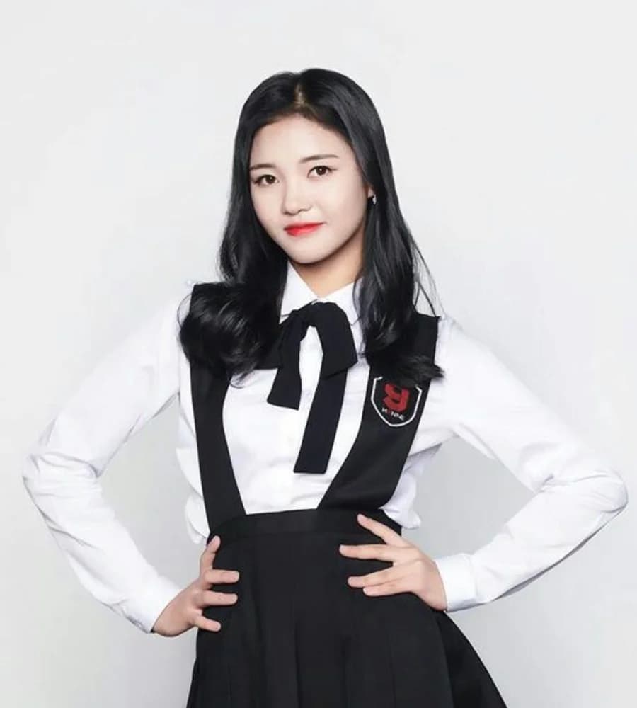 Kim Young Seo banner