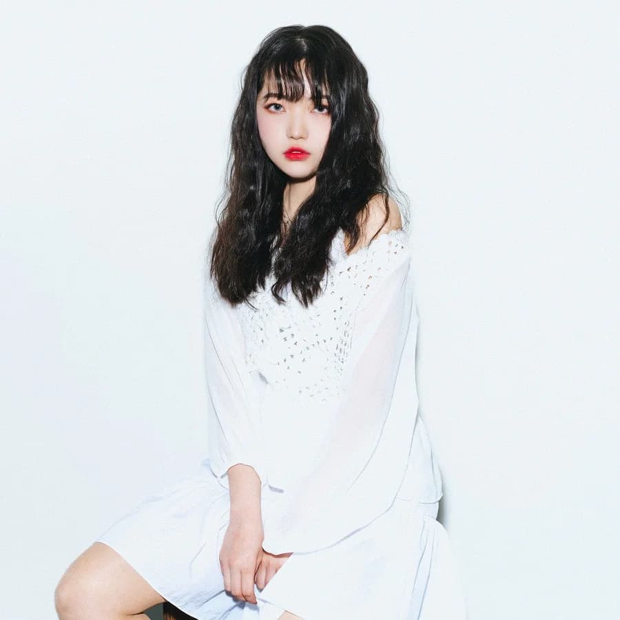 Dahlia Kim banner