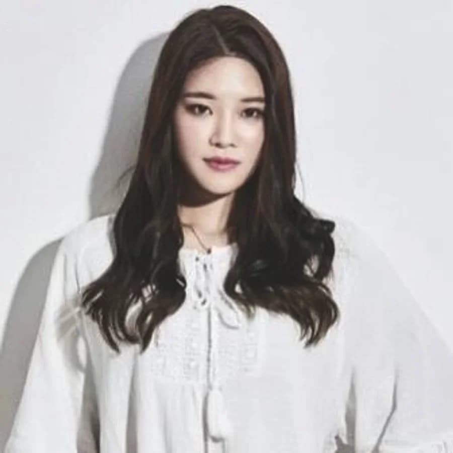 Jiyoo banner