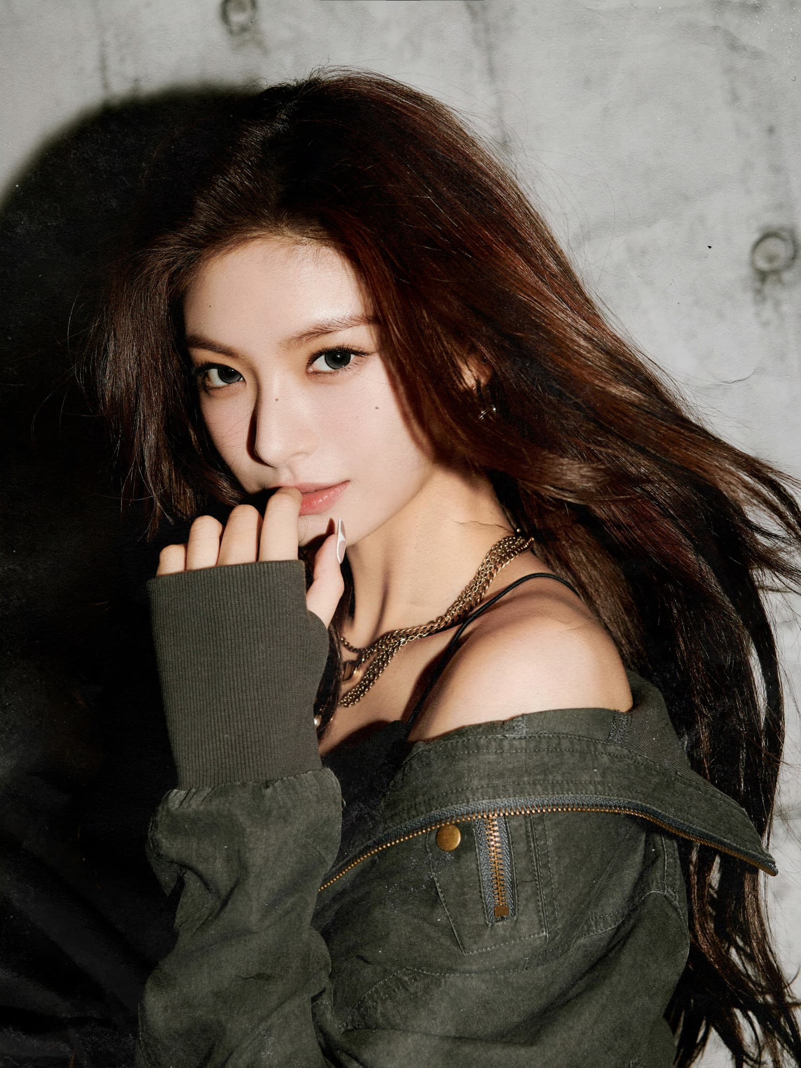 Yiren banner
