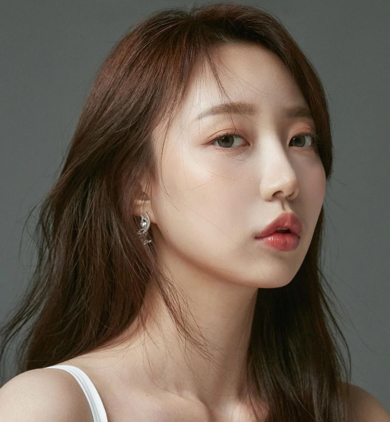 Kim Hye-won banner
