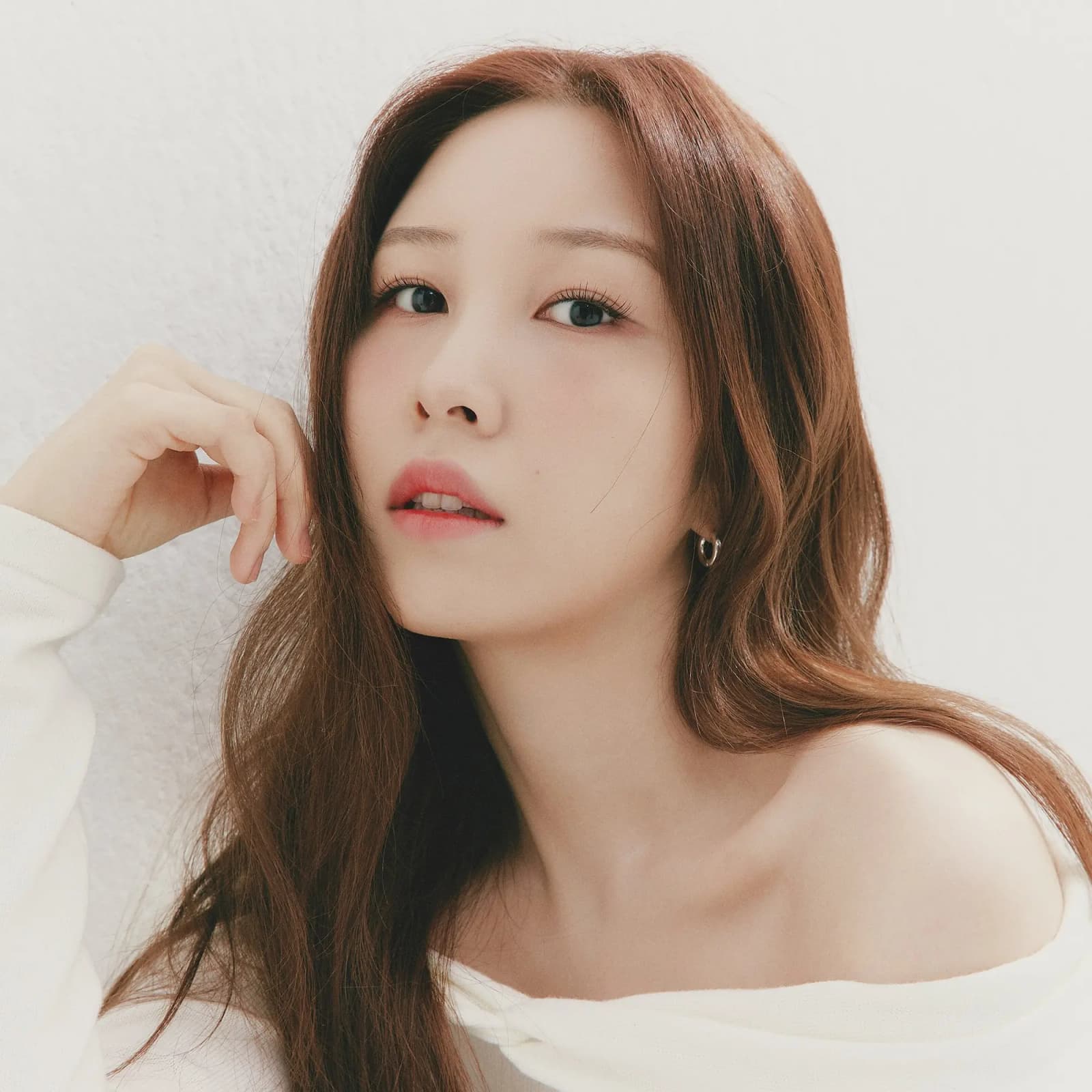 Kwon Jin Ah banner