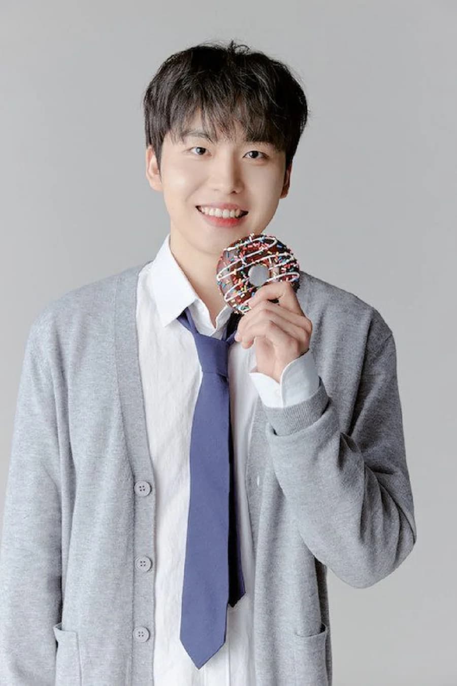 Kyung Min banner