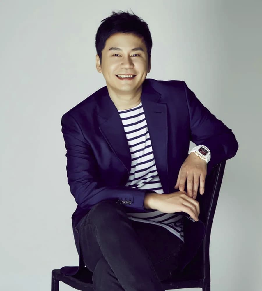 Yang Hyun Suk banner