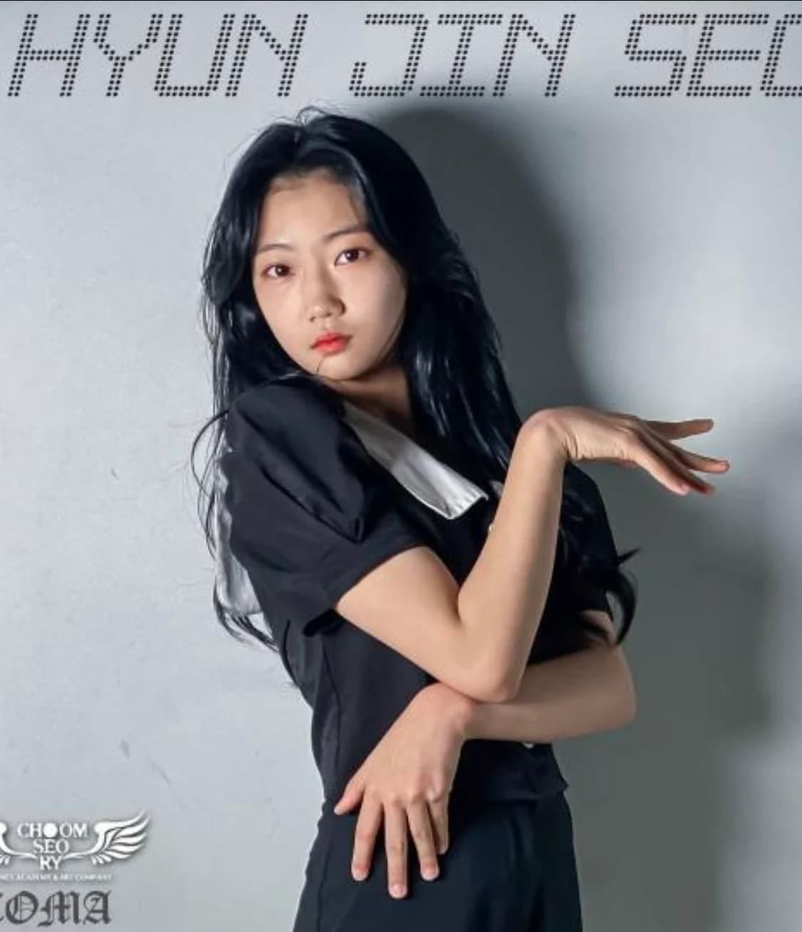 Hyun Jinseo banner