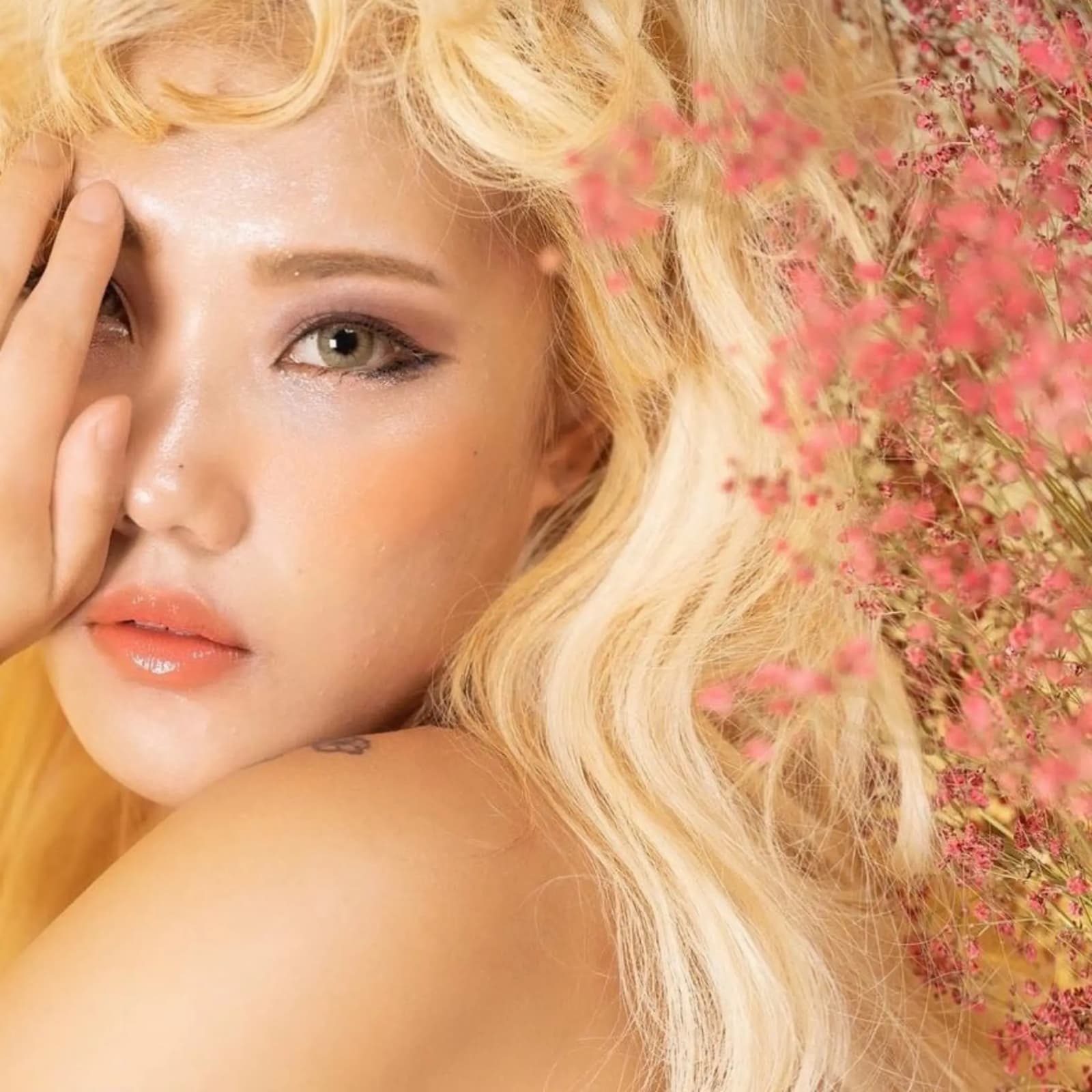 Hyunji banner