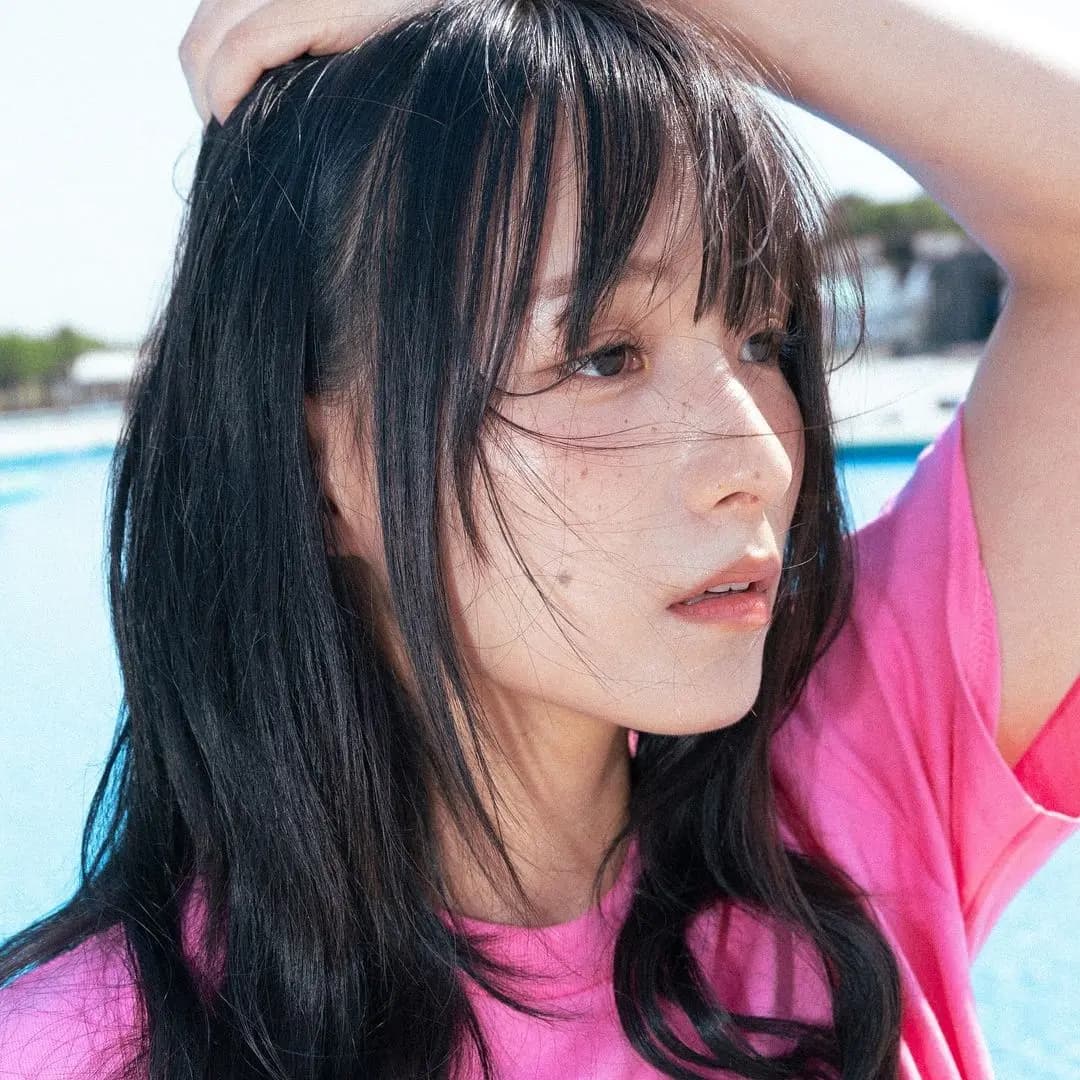 Choi Jungyoon banner