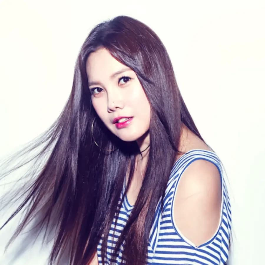 Kim Hyun Jung banner