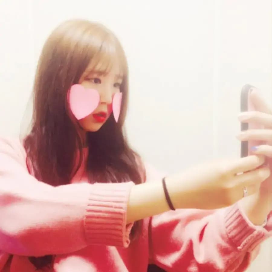 Saera banner