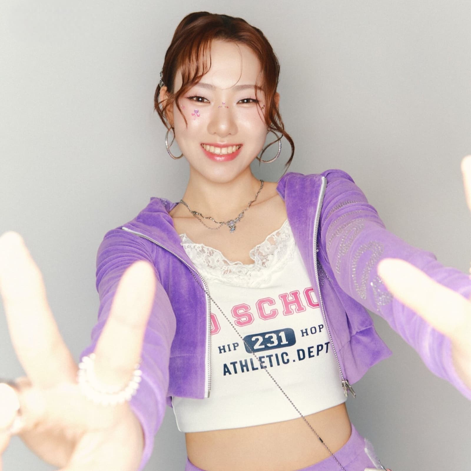Han Heeyeon banner