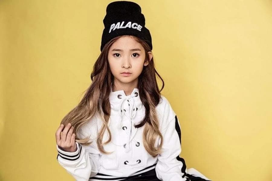 Han Somin banner