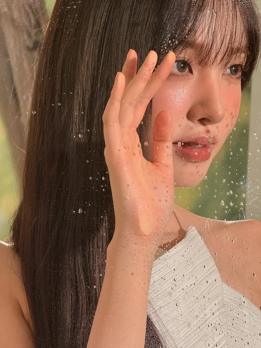 260410 Liz Instagram Update