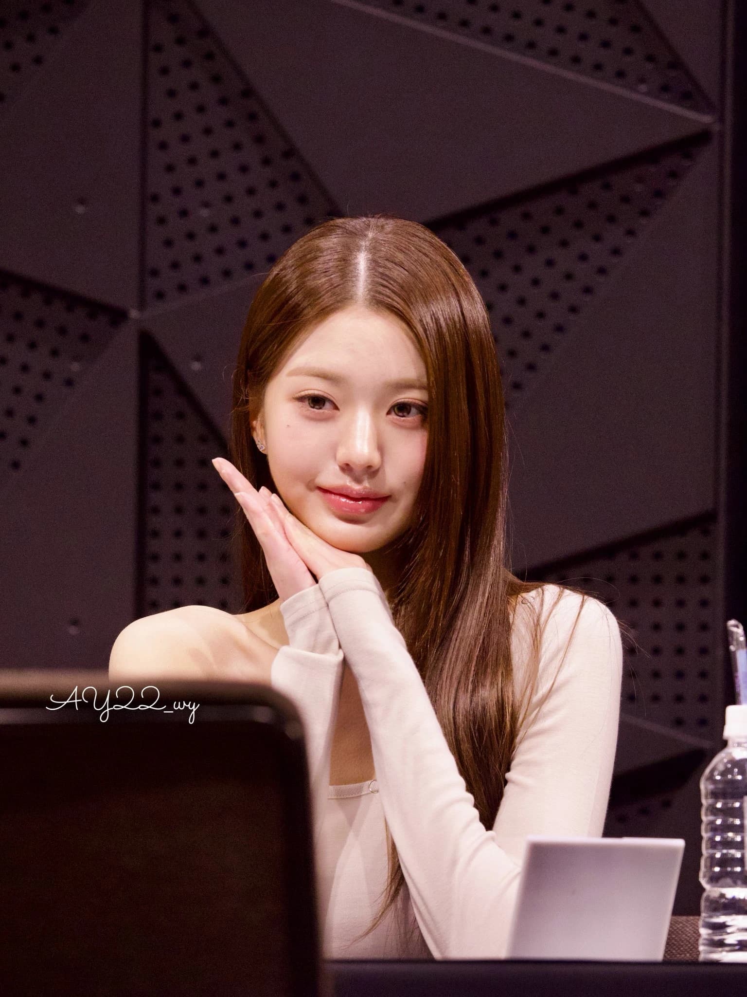 260411 Wonyoung at Tokyo Fansign Event