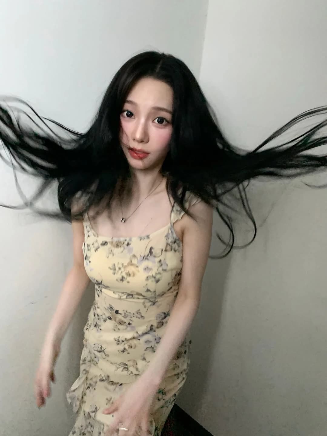 260411 Karina Instagram Update